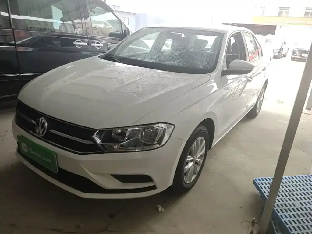 Bora 2018 1.5L automatic fashion model