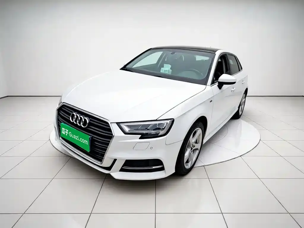 Audi A3 2019 Sportback 35 TFSI Fashion Type National VI