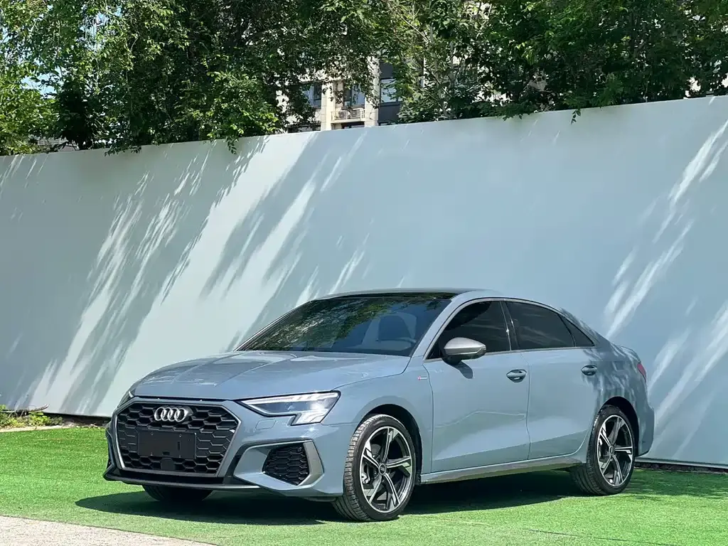 Audi A3 2022 A3L Limousine 35 TFSI RS Kit Burning Speed Type