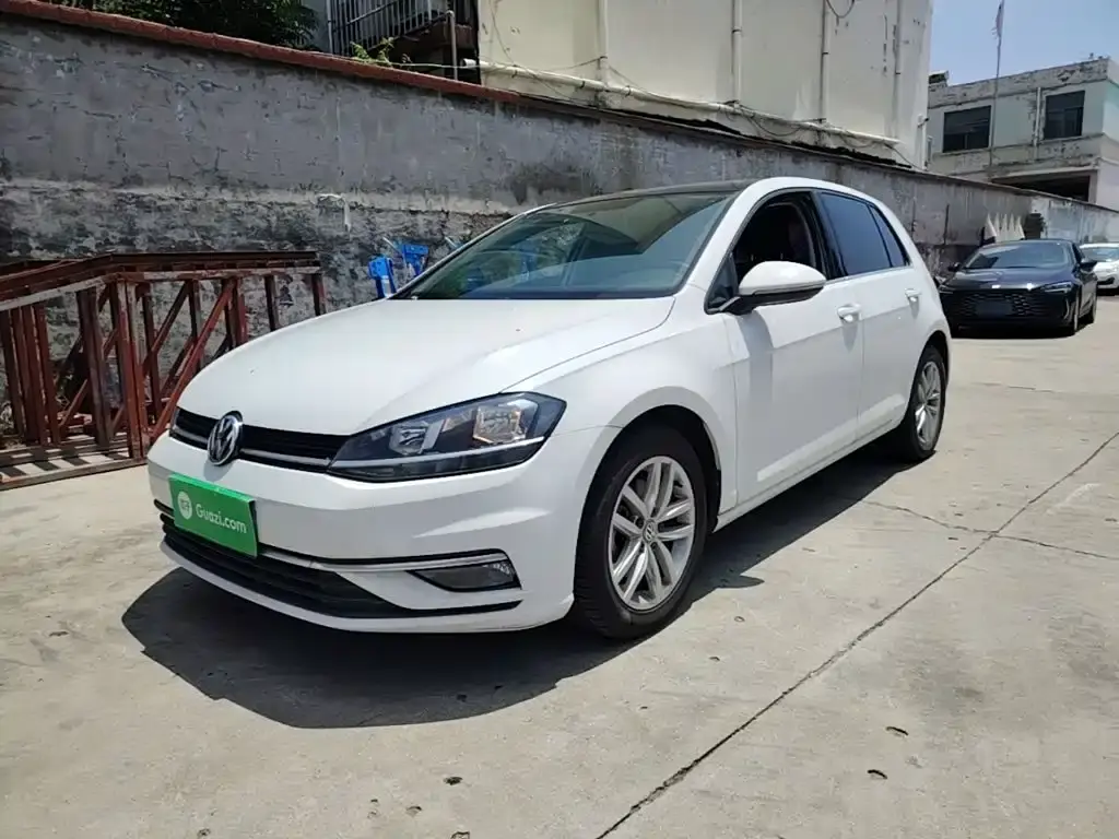 Golf 2018 1.6L automatic comfort type