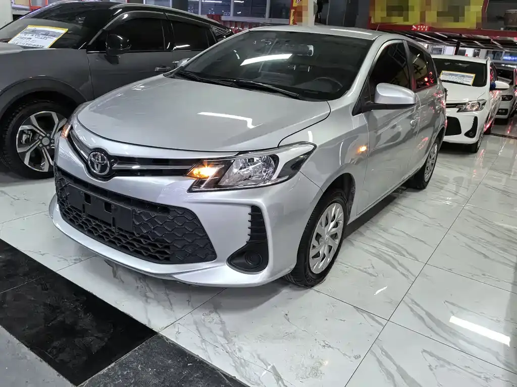Vios FS 2021 1.5L CVT Fenchi Edition