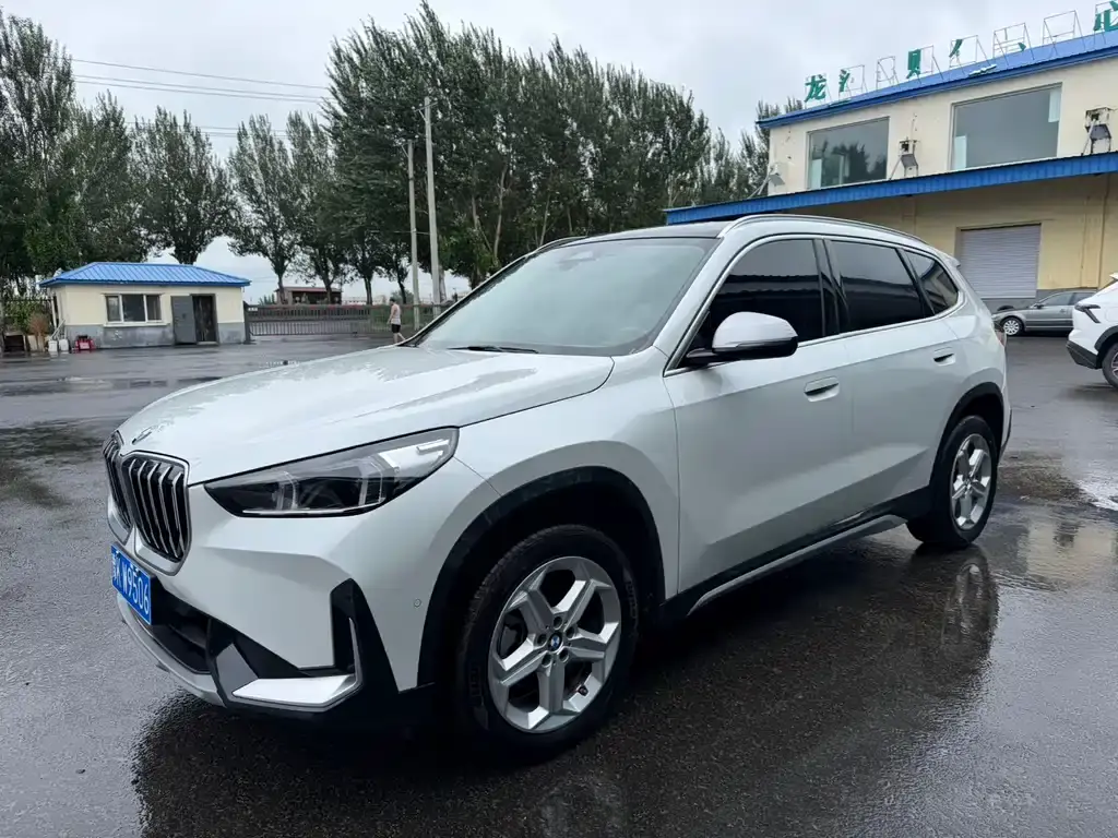 BMW X1 2024 sDrive20Li X Design Package