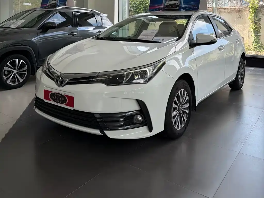 Corolla 2017 facelift 1.2T S-CVT GL