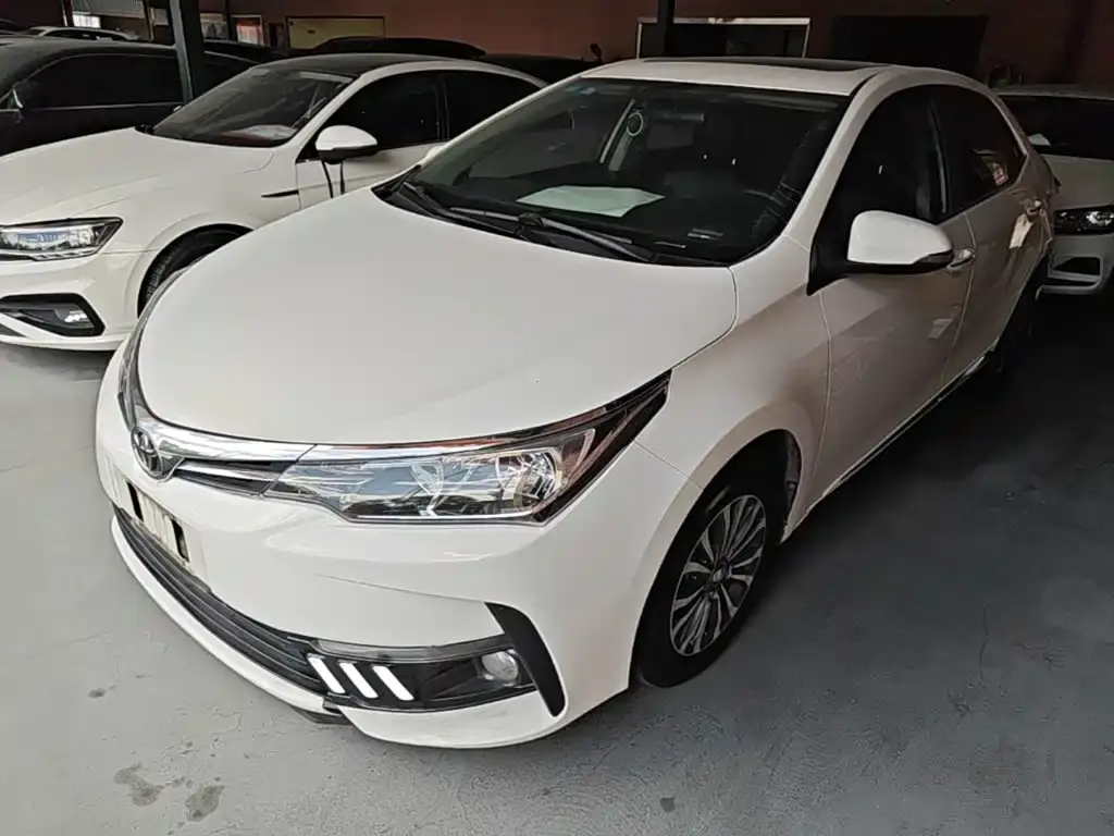Corolla 2017 facelift 1.2T S-CVT GL-i