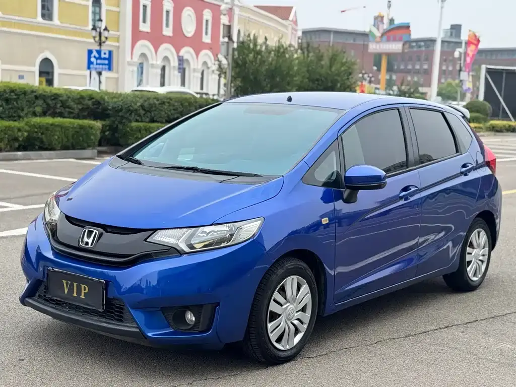 Fit 2014 1.5L LX CVT comfort model