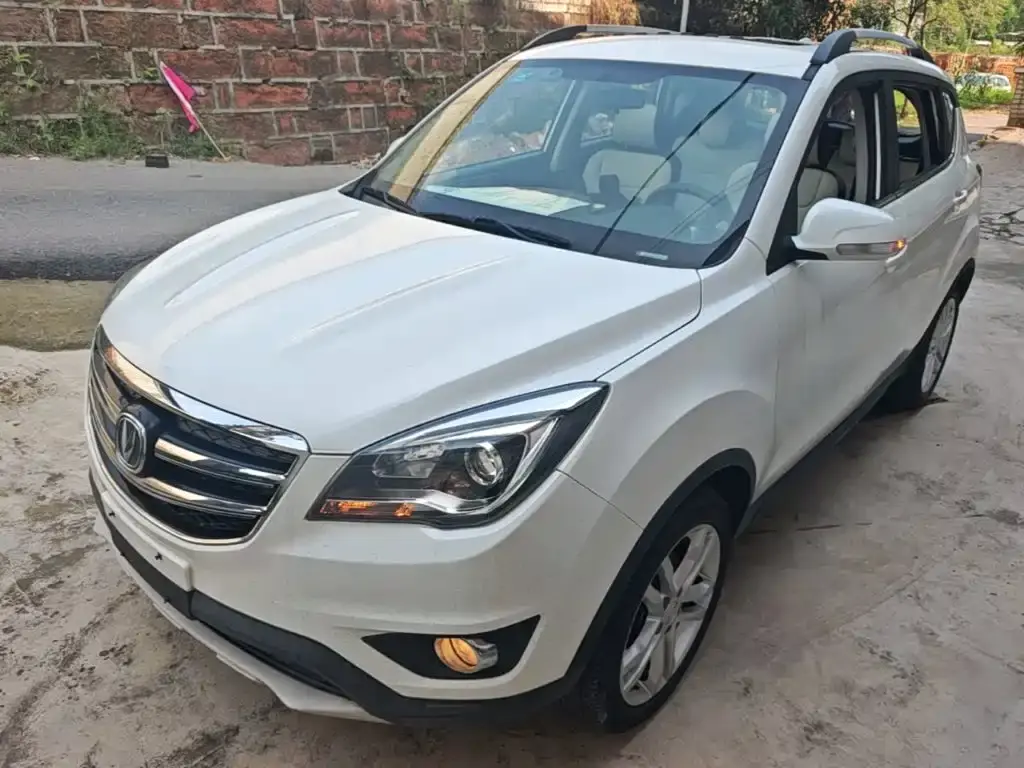 Changan CS35 2017 1.6L automatic luxury model