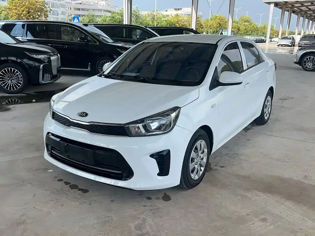 Huanchi 2017 1.4L Manual Fashion Edition Smart