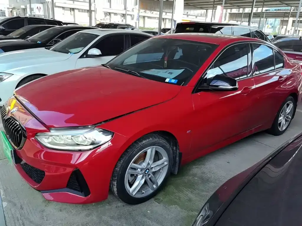 BMW 1 Series 2022 120i M Sports Night Edition