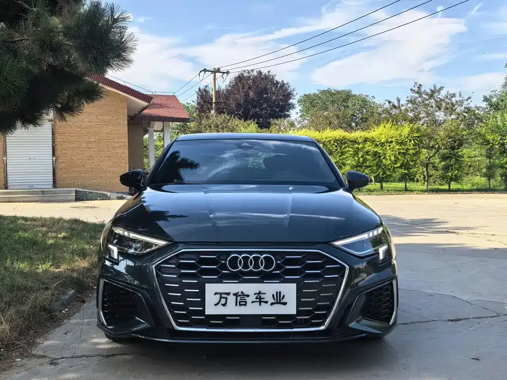 Audi A3 2023 A3L Limousine 35 TFSI Fashionable and Sporty
