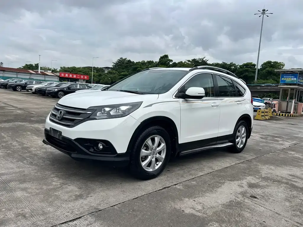 Honda CR-V 2013 2.0L two-wheel drive classic version