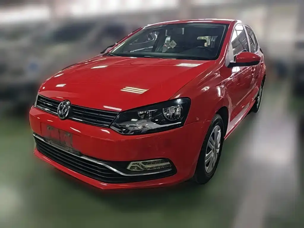 Polo 2016 1.4L automatic fashion model
