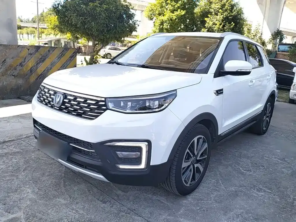 Changan CS55 2018 1.5T automatic blue dynamic type National V