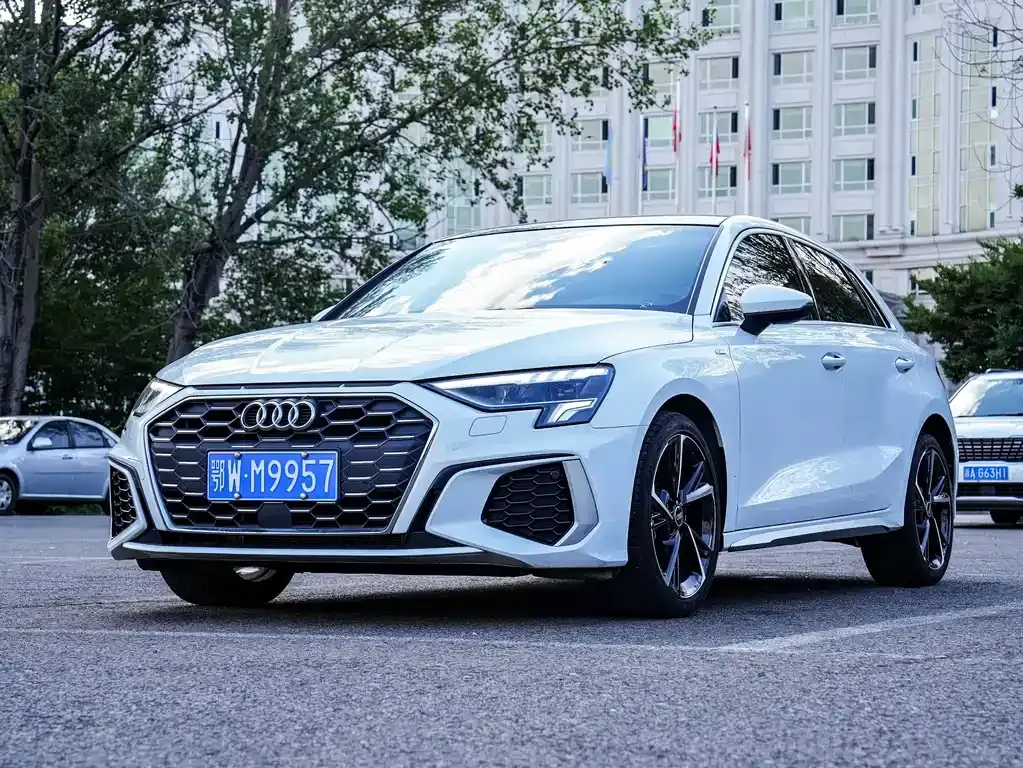 Audi A3 2023 Sportback 35 TFSI stylish and sporty