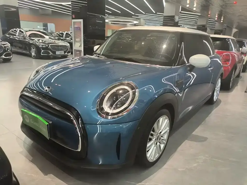 MINI 2022 facelift 1.5T COOPER Classic