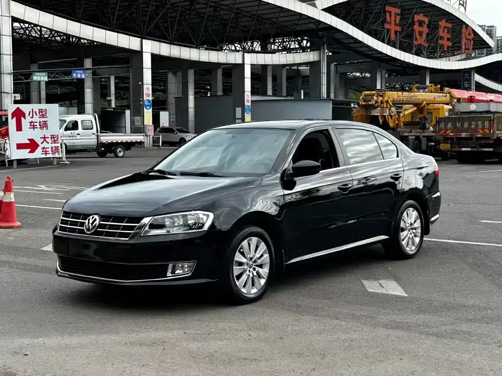 Lavida 2013 1.6L automatic comfort version