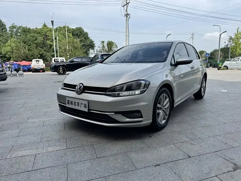 Golf 2018 1.6L automatic comfort type