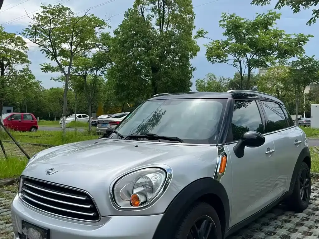 MINI COUNTRYMAN 2014 1.6L COOPER Fun