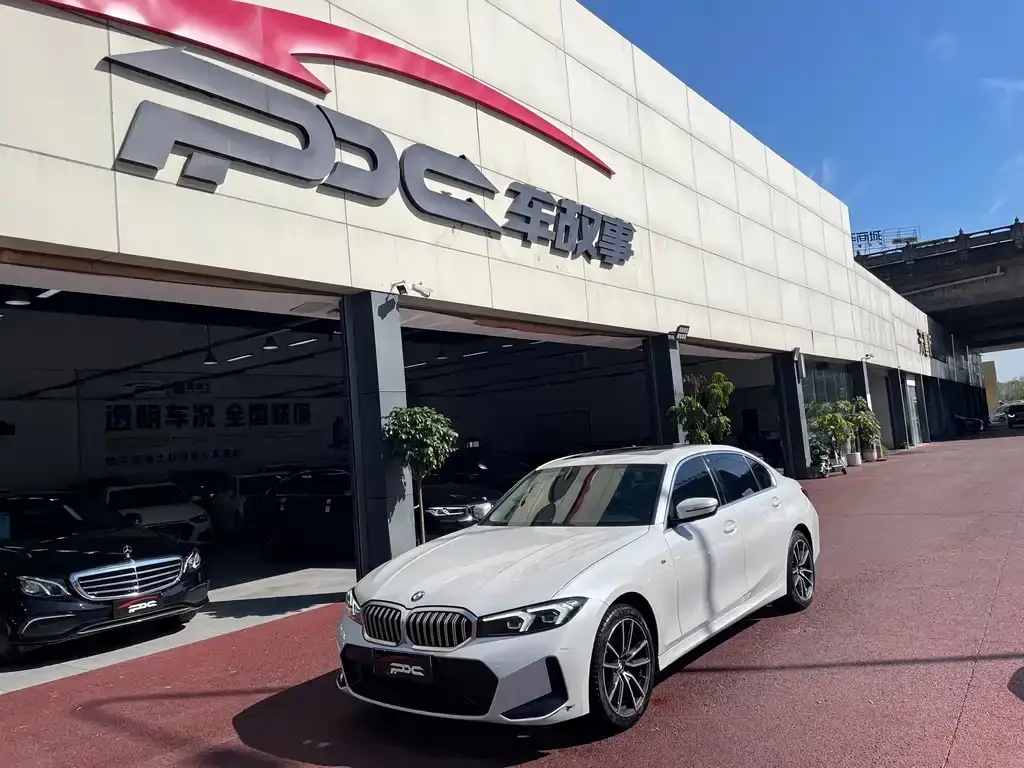 BMW 3 Series 2024 320Li M Sports Package