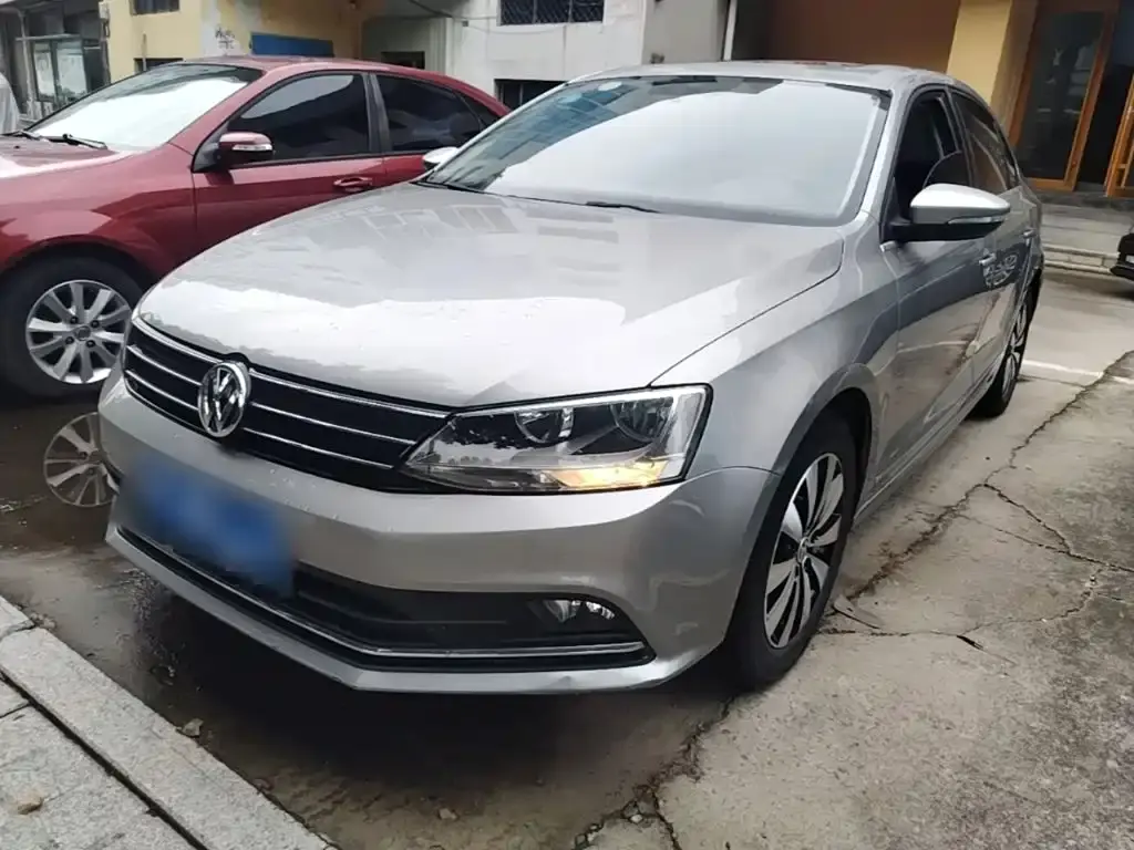 Sagitar 2017 230TSI automatic comfort model