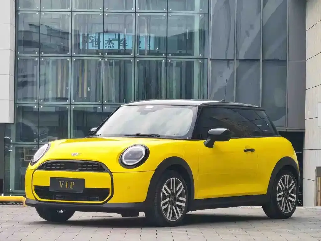 MINI 2025 1.5T COOPER Classic Three-Door Edition