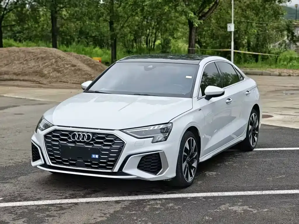 Audi A3 2023 A3L Limousine 35 TFSI Fashionable and Sporty