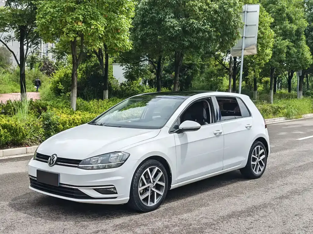 Golf 2020 Beloved Edition 280TSI DSG Deluxe