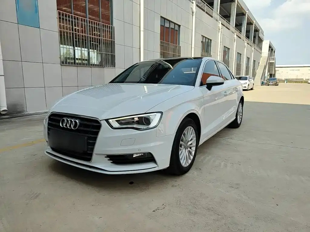 Audi A3 2016 Limousine 35 TFSI LinkedIn type