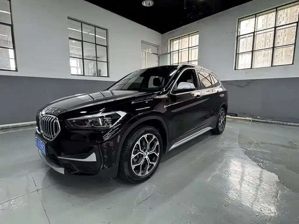 BMW X1 2022 sDrive20Li Fashion Model