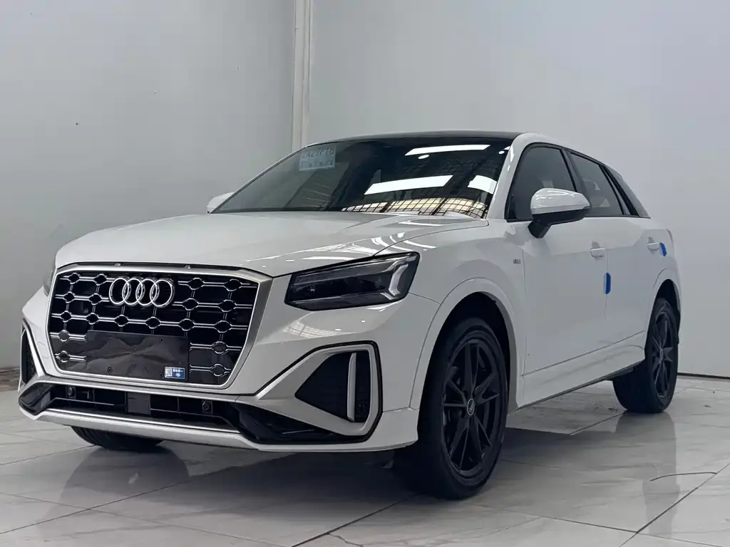 Audi Q2L 2022 35 TFSI aggressive and dynamic model