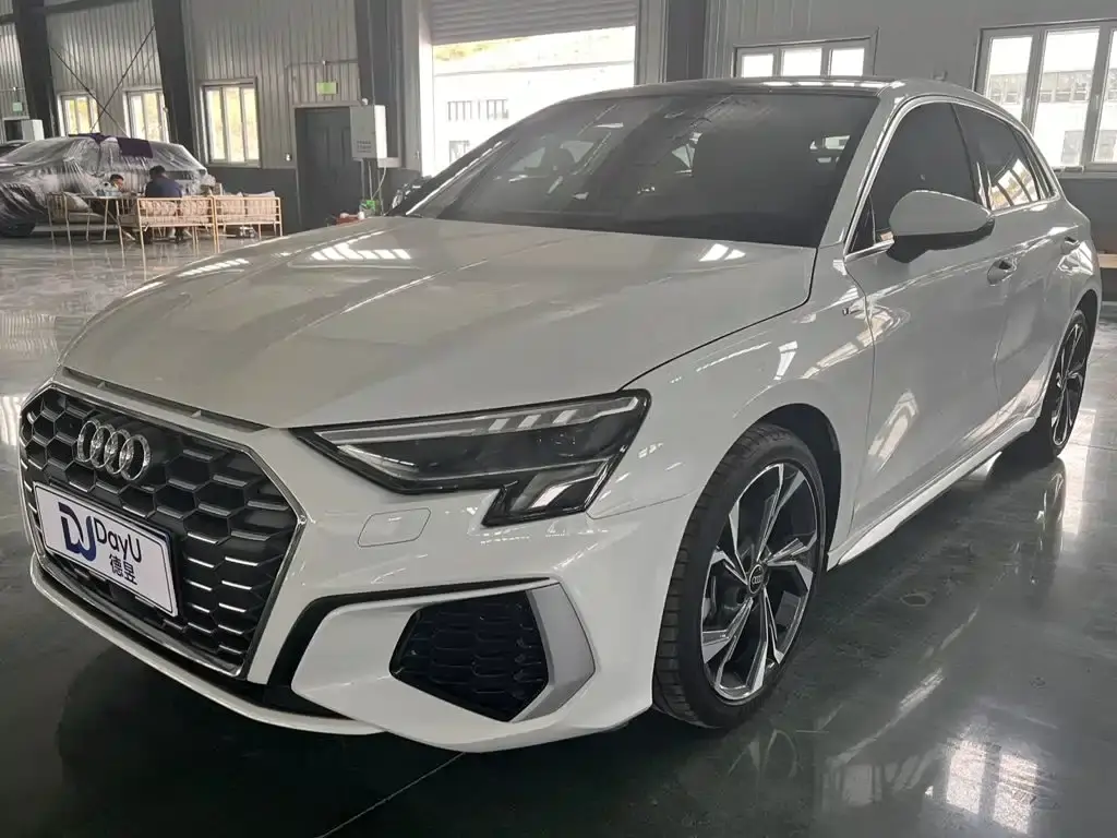 Audi A3 2023 Sportback 35 TFSI stylish and sporty