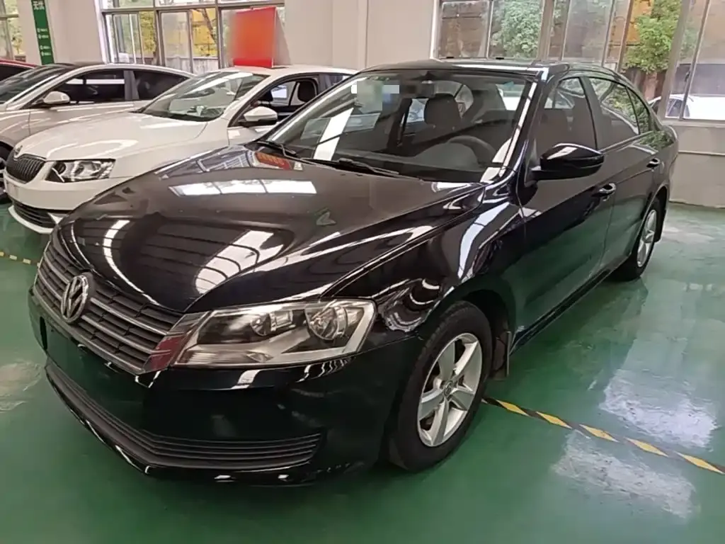Lavida 2013 facelift classic 1.6L automatic fashion version