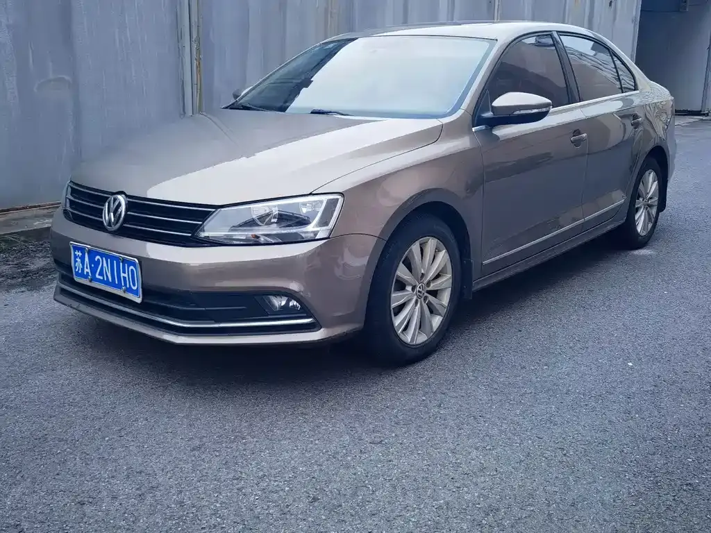 Sagitar 2015 230TSI automatic comfort model