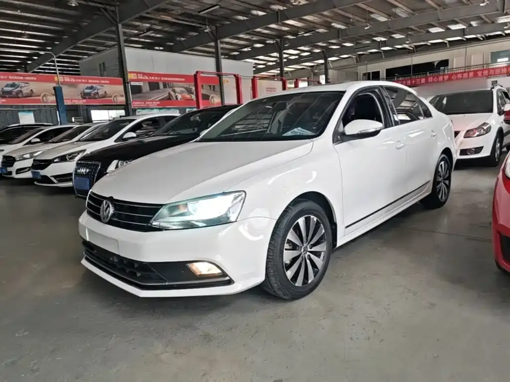 Sagitar 2017 230TSI automatic comfort model