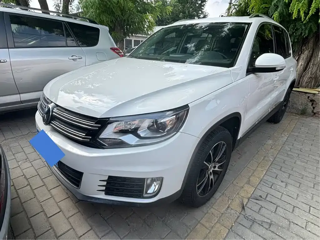 Tiguan 2015 1.8TSI automatic two-wheel drive luxury model