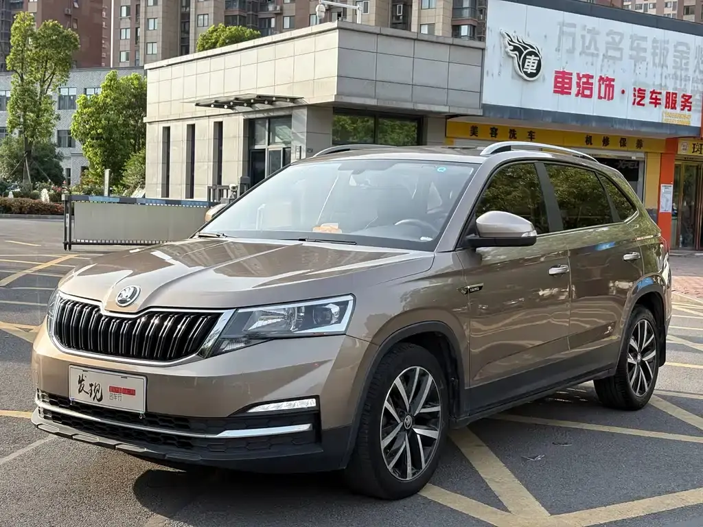 Komic 2018 1.5L automatic comfort version National V