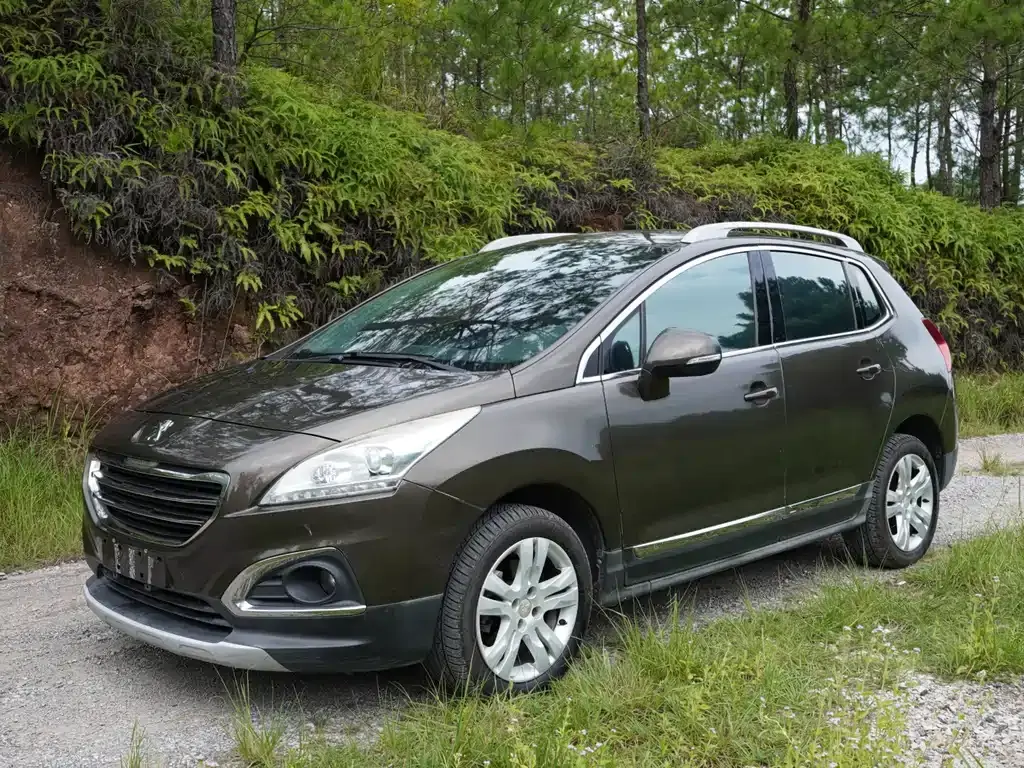 Peugeot 3008 2015 2.0L Automatic Classic Edition