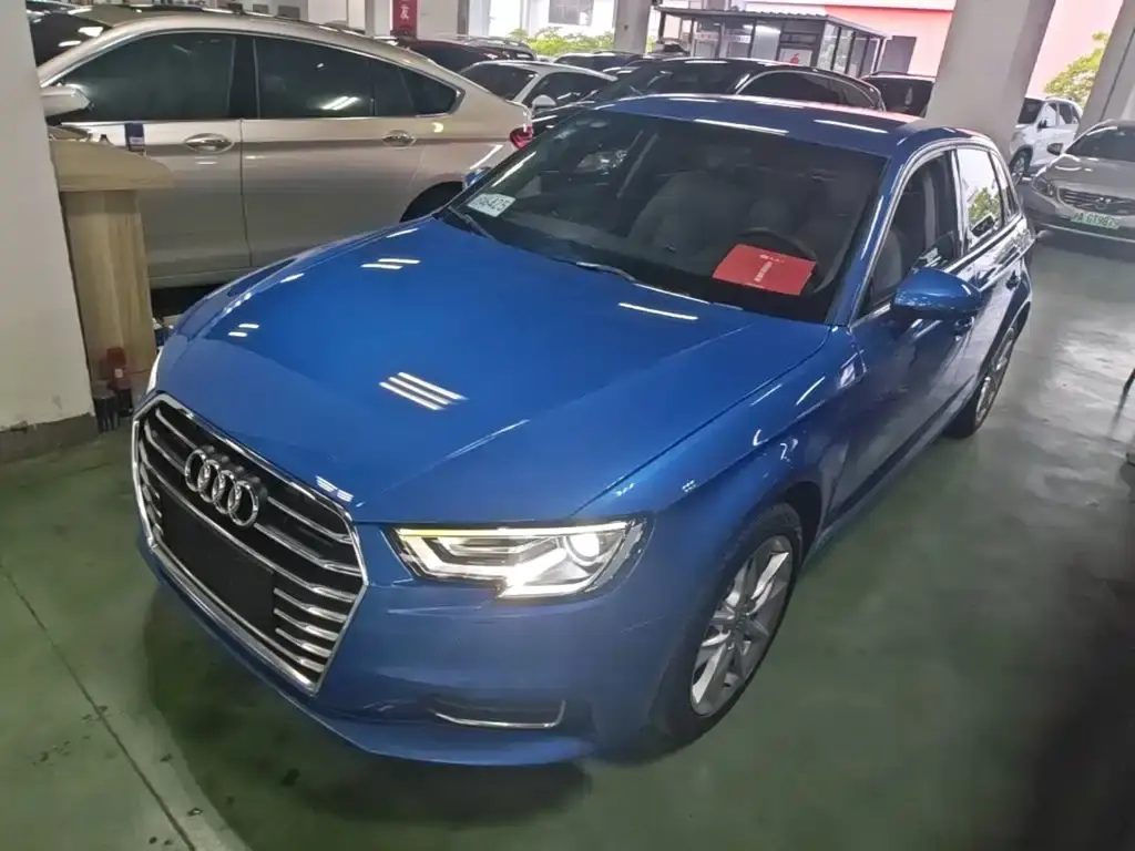 Audi A3 2019 Sportback 35 TFSI Enterprising National V