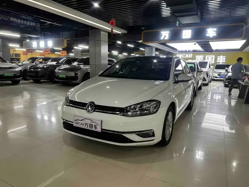Golf 2018 230TSI automatic comfort type