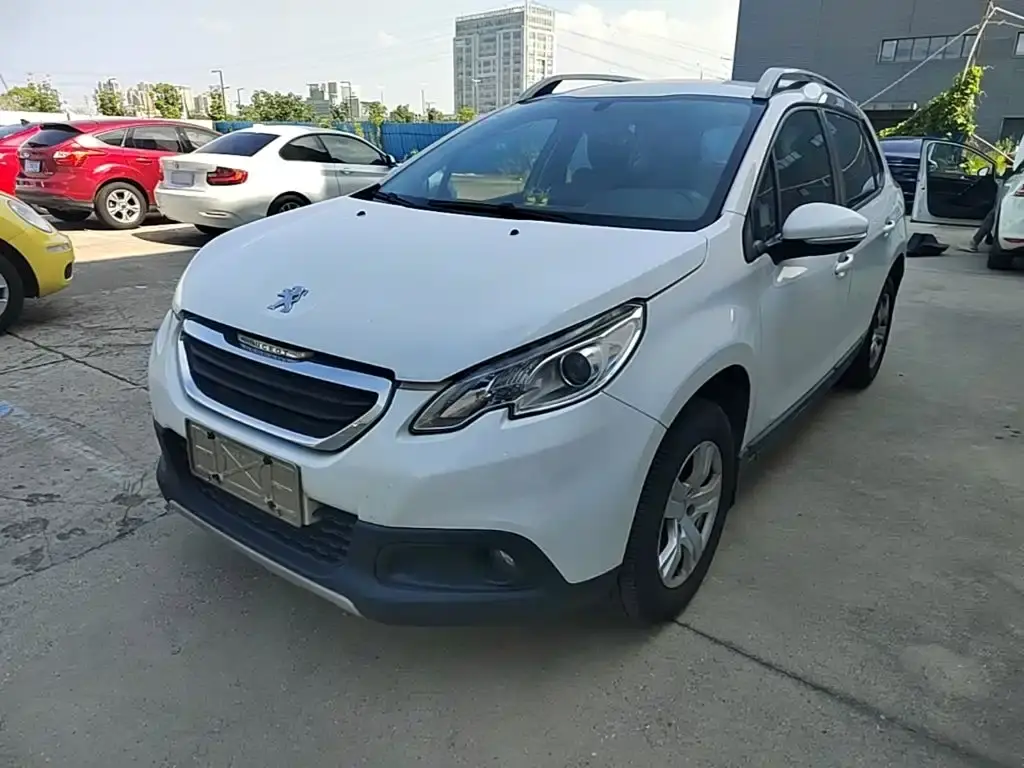 Peugeot 2008 2014 1.6L automatic trendy version