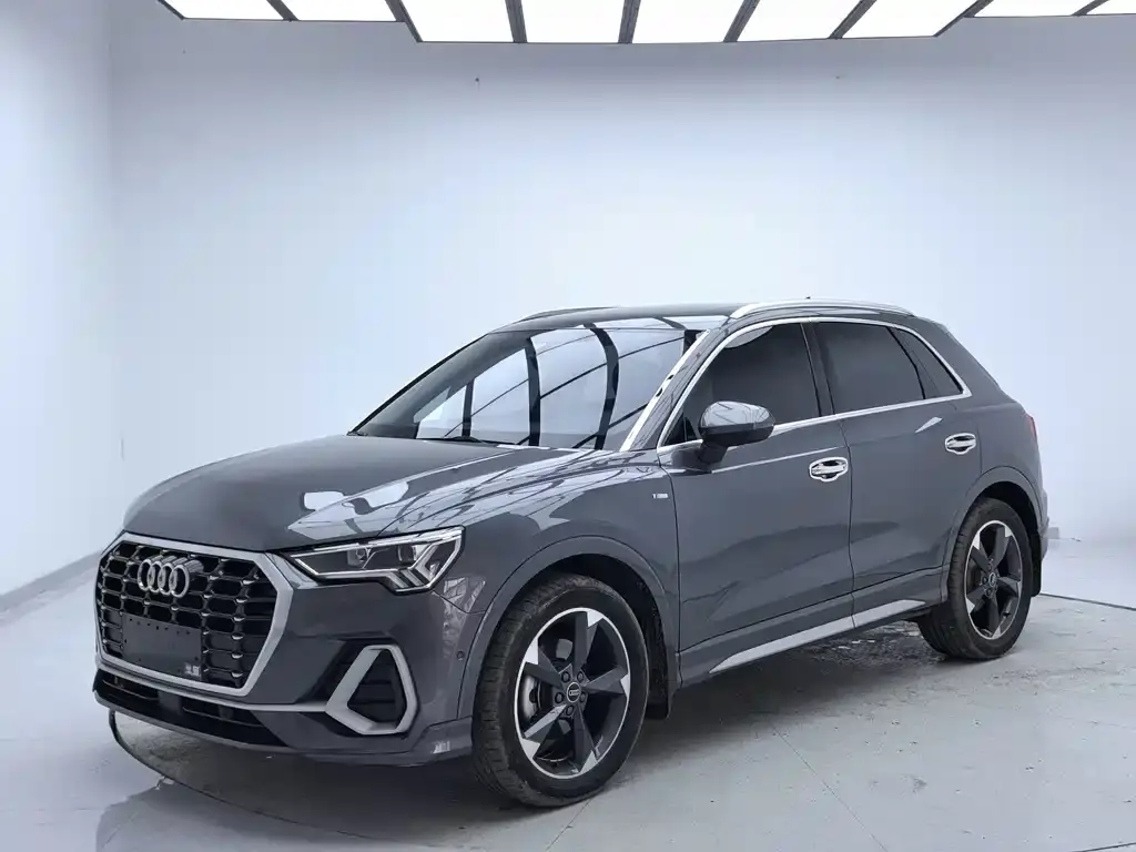Audi Q3 2023 35 TFSI Fashionable and Dynamic (1.4T)