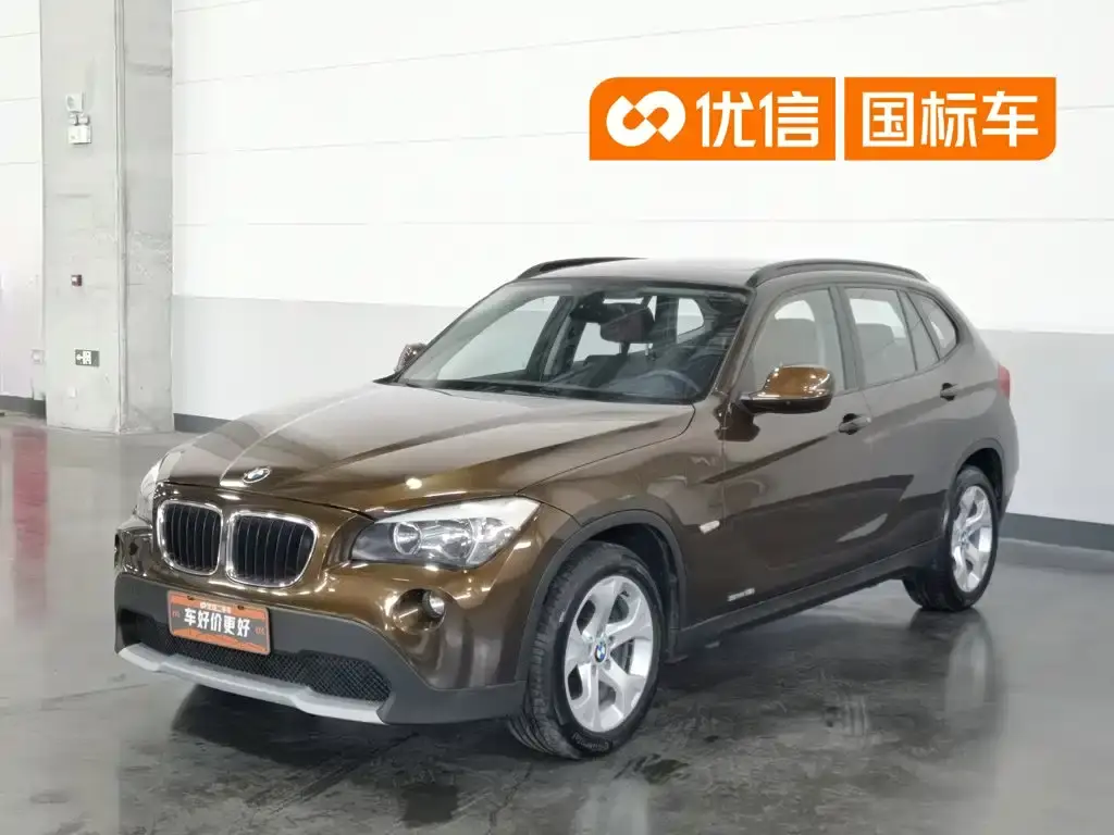 BMW X1 2012 sDrive18i Fashion Model