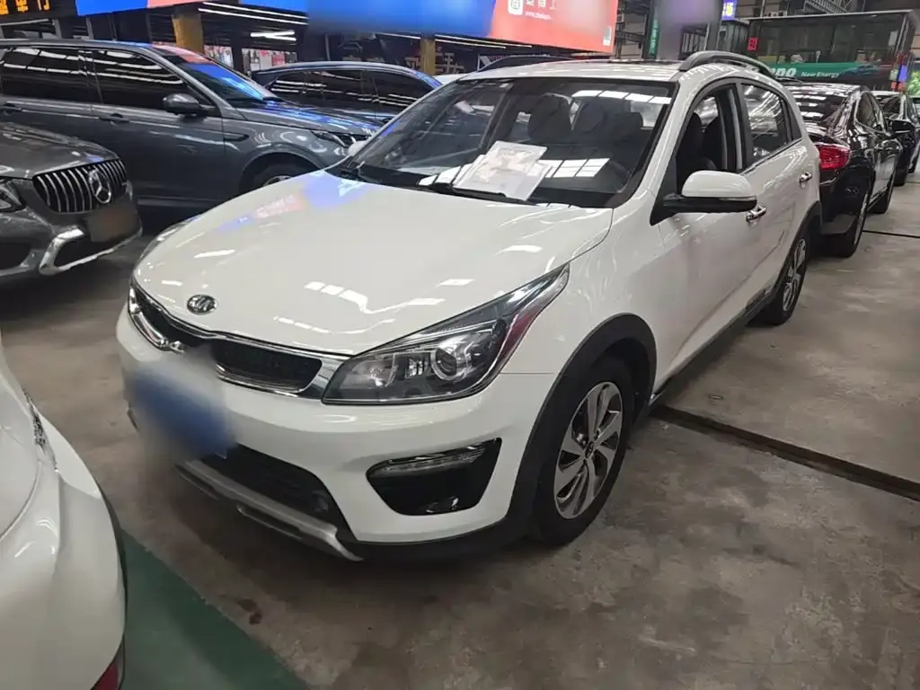 KX CROSS 2018 1.6L automatic smart sunroof version