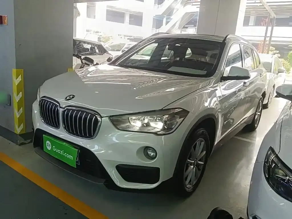 BMW X1 2016 sDrive18Li Fashion Model