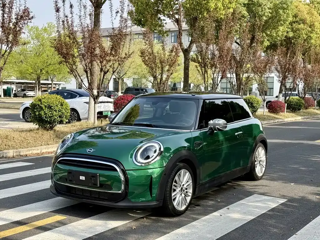 MINI 2022 1.5T COOPER Classic